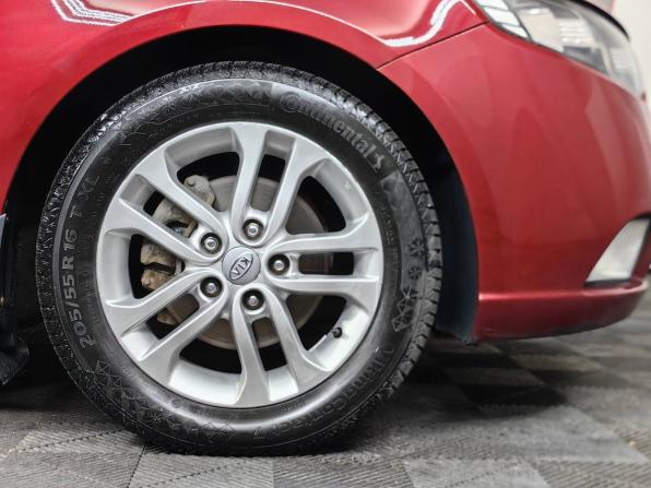 Kia Cerato II с пробегом 2011 года, цена 797 000 рублей, 211261 км, седан, Автокод Объявления