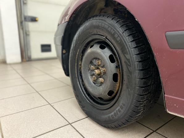 Toyota Carina E с пробегом 1997 года, цена 140 000 рублей, 421160 км, седан, Автокод Объявления