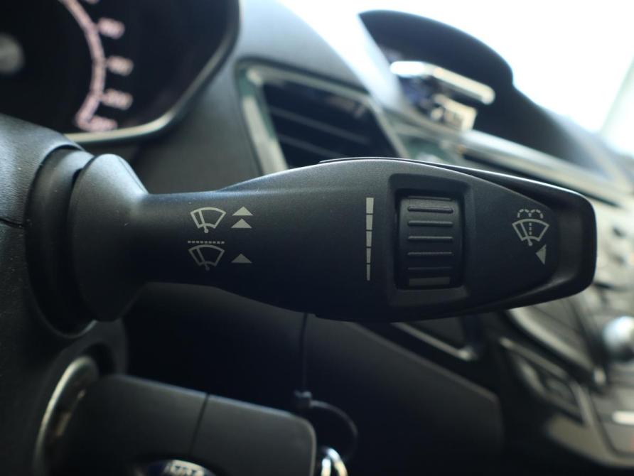 Ford Fiesta Mk6 Рестайлинг Москва  - изображение 13
