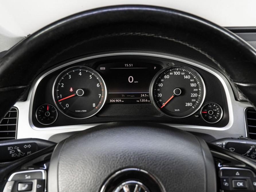 Volkswagen Touareg II Тюмень  - изображение 23