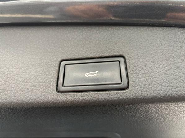 Volkswagen Touareg II с пробегом 2011 года, цена 1 345 000 рублей, 541000 км, внедорожник, Автокод Объявления