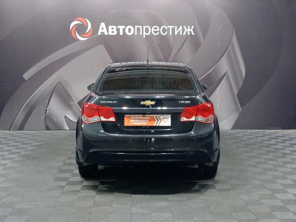 Chevrolet Cruze I Рестайлинг с пробегом 2013 года, цена 725 000 рублей, 197285 км, седан, Автокод Объявления