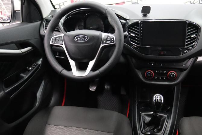 Lada (ВАЗ) Vesta I с пробегом 2019 года, цена 825 025 рублей, 93030 км, седан, Автокод Объявления