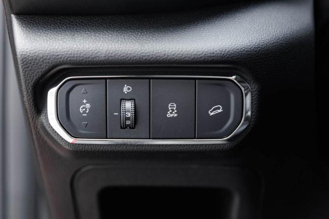 Новый Haval Jolion I Рестайлинг 2026 года, цена 2 899 000 рублей, внедорожник, Автокод Объявления