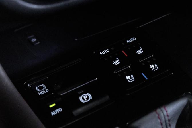 Lexus RX IV с пробегом 2016 года, цена 4 199 000 рублей, 129469 км, внедорожник, Автокод Объявления