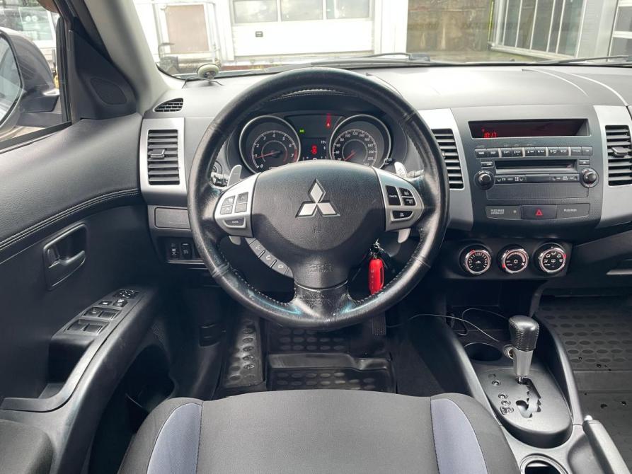 Mitsubishi Outlander II Рестайлинг Мурманск  - изображение 16