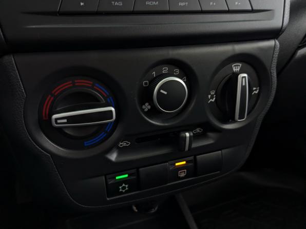 Lada (ВАЗ) Granta I Рестайлинг с пробегом 2025 года, цена 950 000 рублей, 27468 км, седан, Автокод Объявления