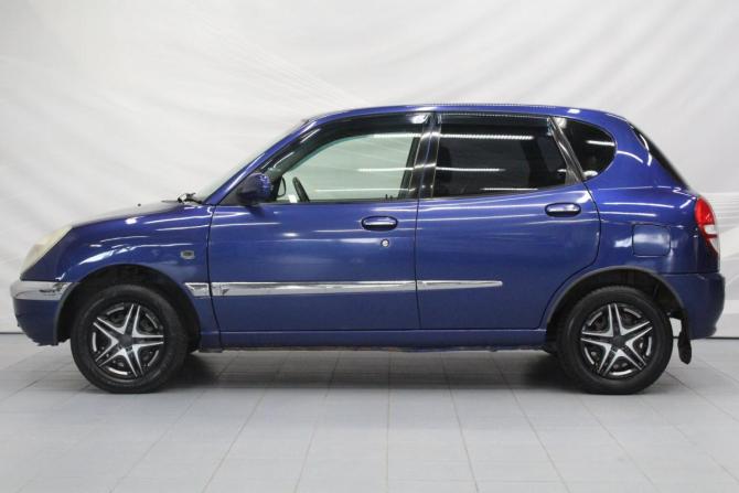 Toyota Duet с пробегом 2001 года, цена 279 000 рублей, 242336 км, хэтчбек, Автокод Объявления