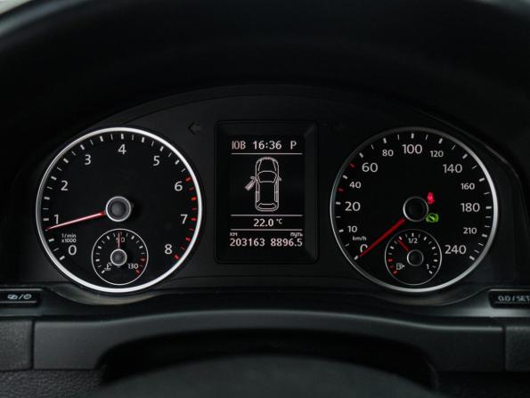 Volkswagen Tiguan I Рестайлинг с пробегом 2016 года, цена 1 440 000 рублей, 203161 км, внедорожник, Автокод Объявления