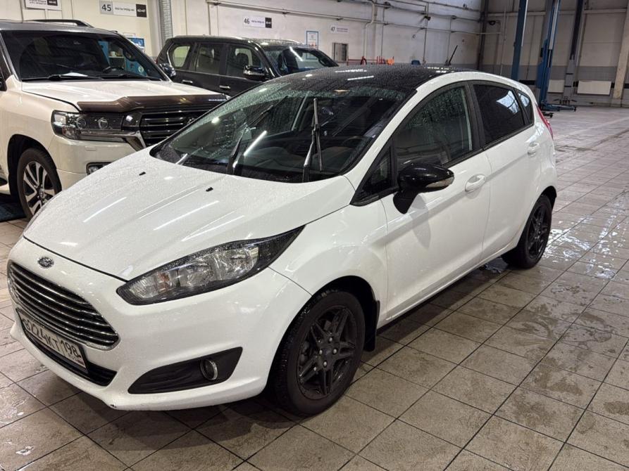 Ford Fiesta Mk6 Рестайлинг Санкт-Петербург  - изображение 1