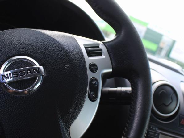 Nissan Qashqai I Рестайлинг с пробегом 2013 года, цена 1 039 000 рублей, 179262 км, внедорожник, Автокод Объявления