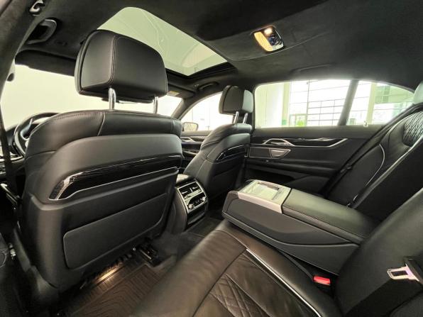 BMW 7 серии VI (G11/G12) Рестайлинг с пробегом 2020 года, цена 4 880 000 рублей, 186306 км, седан, Автокод Объявления
