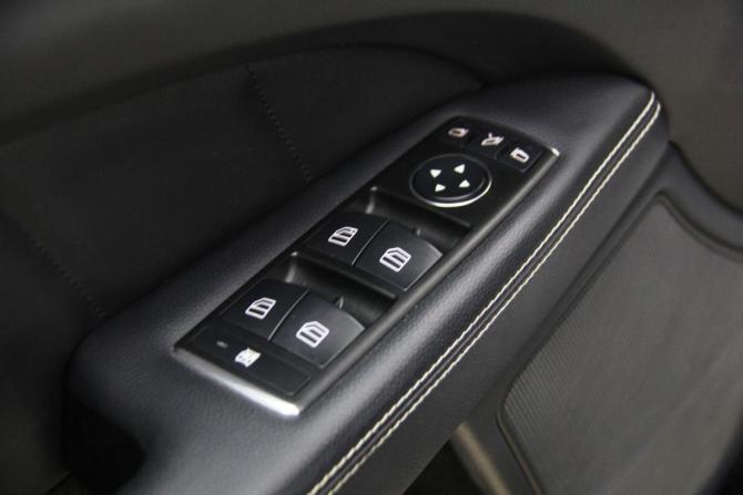 Mercedes-Benz CLS II (C218) Рестайлинг с пробегом 2016 года, цена 2 743 000 рублей, 177723 км, седан, Автокод Объявления