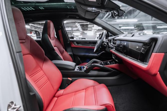 Новый Porsche Cayenne III Рестайлинг 2025 года, цена 22 900 000 рублей, внедорожник, Автокод Объявления
