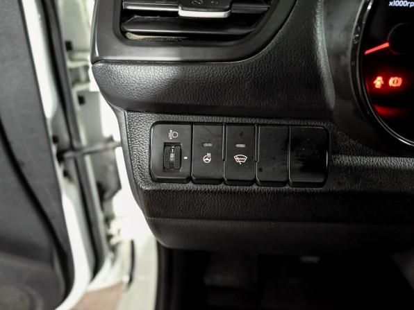 Kia Rio III Рестайлинг с пробегом 2016 года, цена 1 000 000 рублей, 168747 км, седан, Автокод Объявления