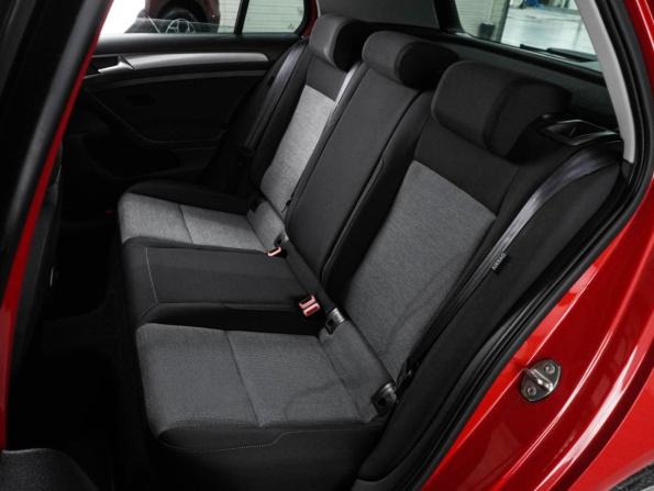 Volkswagen Golf VII с пробегом 2013 года, цена 1 245 000 рублей, 75094 км, хэтчбек, Автокод Объявления