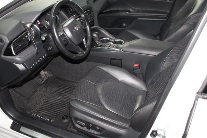 Toyota Camry VIII (XV70) Рестайлинг с пробегом 2021 года, цена 3 500 000 рублей, 75362 км, седан, Автокод Объявления