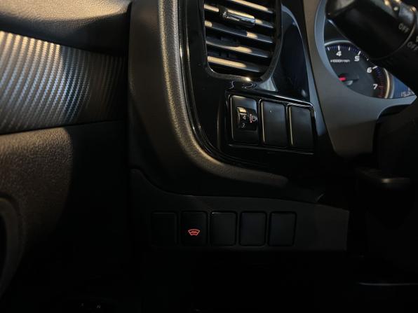 Mitsubishi Outlander III Рестайлинг 2 с пробегом 2016 года, цена 1 769 000 рублей, 152714 км, внедорожник, Автокод Объявления