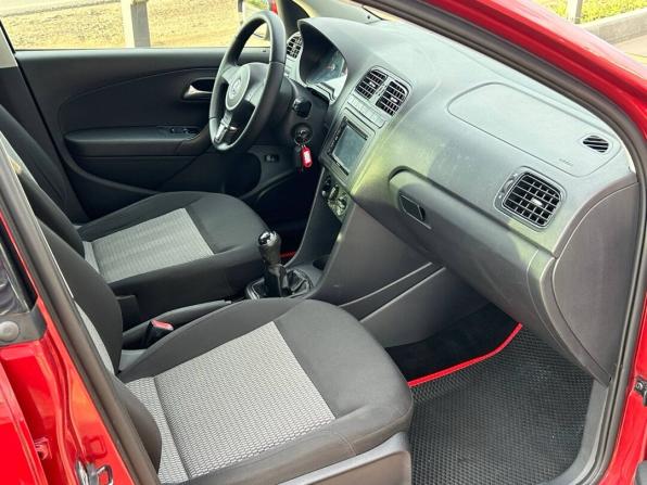 Volkswagen Polo V с пробегом 2012 года, цена 800 000 рублей, 234000 км, седан, Автокод Объявления