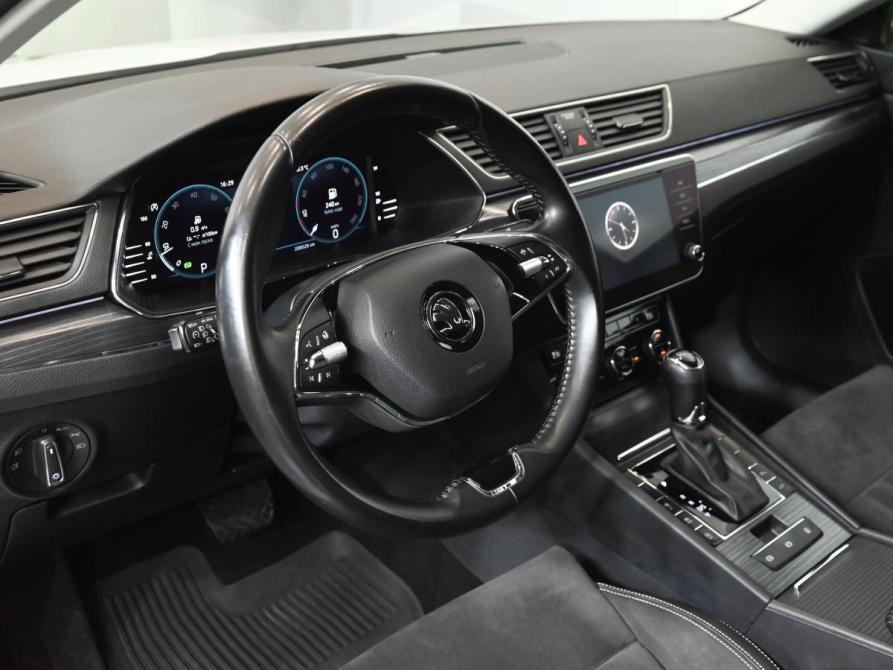 Skoda Superb III Рестайлинг Екатеринбург  - изображение 20