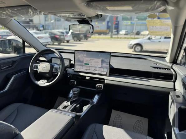 Toyota RAV4 VI (XA60) с пробегом 2026 года, цена 4 350 000 рублей, 8 км, внедорожник, Автокод Объявления