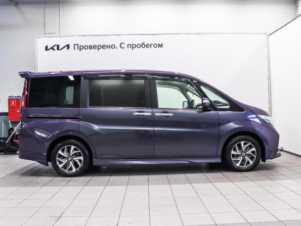 Honda Stepwgn V с пробегом 2016 года, цена 1 699 000 рублей, 119159 км, минивэн, Автокод Объявления