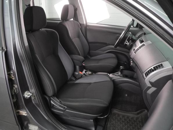 Mitsubishi Outlander II Рестайлинг с пробегом 2010 года, цена 1 099 000 рублей, 196308 км, внедорожник, Автокод Объявления