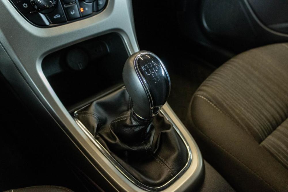 Opel Astra J Уфа  - изображение 17