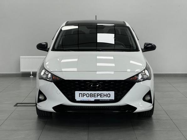 Hyundai Solaris II Рестайлинг с пробегом 2020 года, цена 1 599 000 рублей, 51775 км, седан, Автокод Объявления