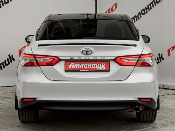 Toyota Camry VIII (XV70) с пробегом 2021 года, цена 2 990 000 рублей, 51511 км, седан, Автокод Объявления