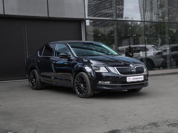 Skoda Octavia III (A7) Рестайлинг с пробегом 2020 года, цена 2 590 000 рублей, 79780 км, лифтбек, Автокод Объявления