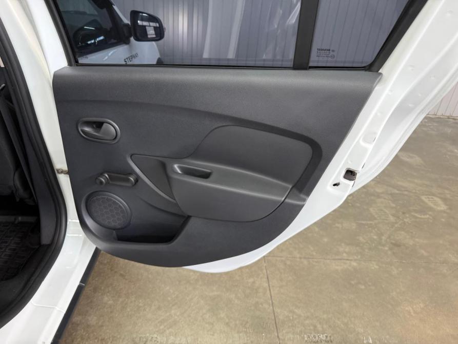Renault Logan II Рестайлинг Краснодар  - изображение 18