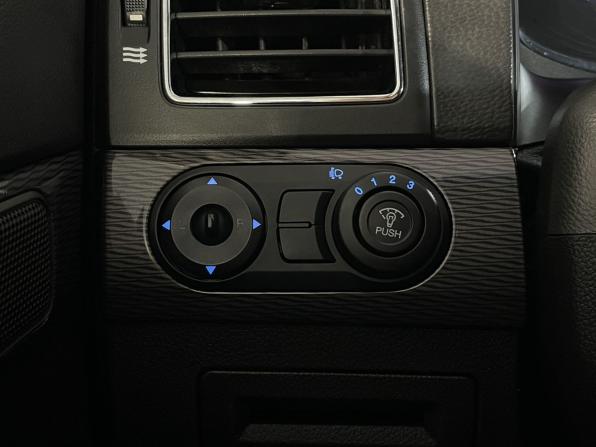 Chevrolet Captiva I Рестайлинг 2 с пробегом 2014 года, цена 1 199 900 рублей, 186140 км, внедорожник, Автокод Объявления