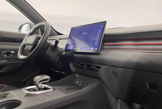 JETOUR DASHING I с пробегом 2023 года, цена 2 000 000 рублей, 48203 км, внедорожник, Автокод Объявления