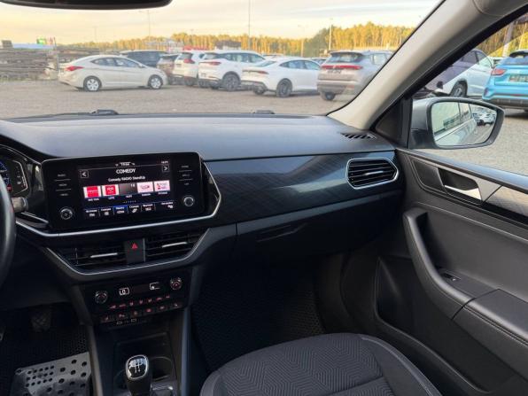 Volkswagen Polo VI с пробегом 2020 года, цена 1 315 000 рублей, 133989 км, лифтбек, Автокод Объявления
