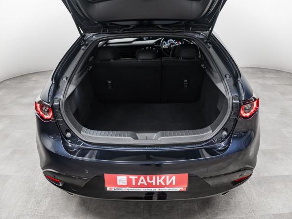Mazda 3 IV (BP) с пробегом 2021 года, цена 1 800 000 рублей, 13000 км, хэтчбек, Автокод Объявления