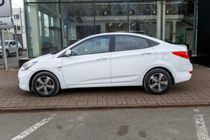 Hyundai Solaris I с пробегом 2014 года, цена 764 000 рублей, 203953 км, седан, Автокод Объявления