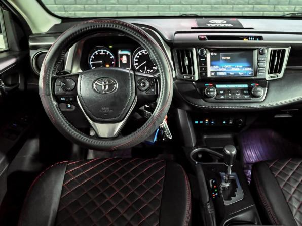 Toyota RAV4 IV (XA40) Рестайлинг с пробегом 2017 года, цена 2 390 000 рублей, 133381 км, внедорожник, Автокод Объявления