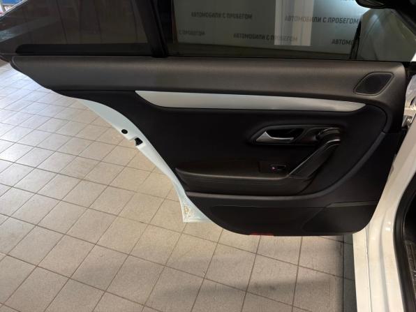 Volkswagen Passat CC I Рестайлинг с пробегом 2012 года, цена 999 000 рублей, 200000 км, седан, Автокод Объявления