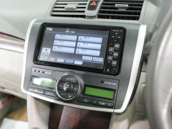 Toyota Premio II (T26) Рестайлинг с пробегом 2011 года, цена 1 457 000 рублей, 40500 км, седан, Автокод Объявления