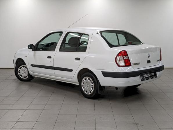 Renault Symbol I Рестайлинг с пробегом 2005 года, цена 550 000 рублей, 43000 км, седан, Автокод Объявления