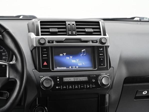 Toyota Land Cruiser Prado 150 Series Рестайлинг 1 с пробегом 2017 года, цена 2 659 000 рублей, 91286 км, внедорожник, Автокод Объявления