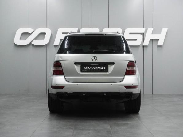 Mercedes-Benz M-Класс II (W164) Рестайлинг с пробегом 2009 года, цена 1 285 000 рублей, 376709 км, внедорожник, Автокод Объявления