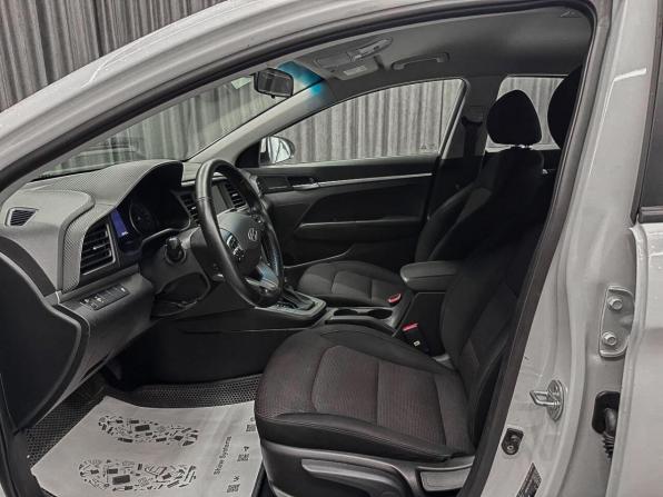 Hyundai Elantra VI (AD) Рестайлинг с пробегом 2019 года, цена 1 299 000 рублей, 132450 км, седан, Автокод Объявления