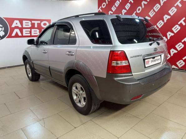 Kia Sorento I Рестайлинг с пробегом 2007 года, цена 880 000 рублей, 217072 км, внедорожник, Автокод Объявления