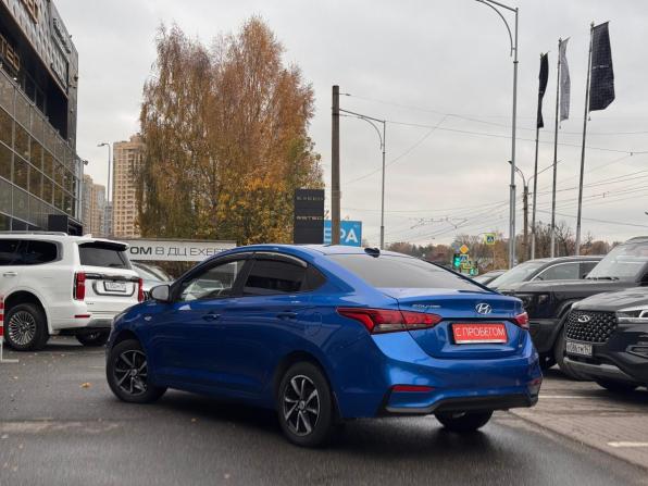 Hyundai Solaris II с пробегом 2017 года, цена 1 119 000 рублей, 89450 км, седан, Автокод Объявления