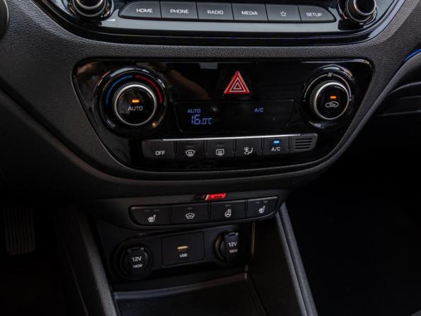 Hyundai Solaris II Рестайлинг с пробегом 2021 года, цена 1 790 000 рублей, 85113 км, седан, Автокод Объявления