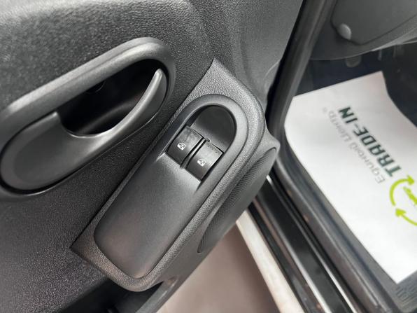 Renault Duster I с пробегом 2014 года, цена 1 095 000 рублей, 178331 км, внедорожник, Автокод Объявления