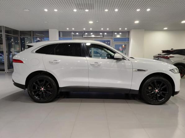 Jaguar F-Pace I с пробегом 2017 года, цена 2 550 000 рублей, 134392 км, внедорожник, Автокод Объявления