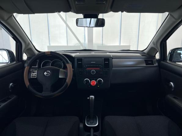 Nissan Tiida I Рестайлинг с пробегом 2012 года, цена 950 000 рублей, 141203 км, хэтчбек, Автокод Объявления